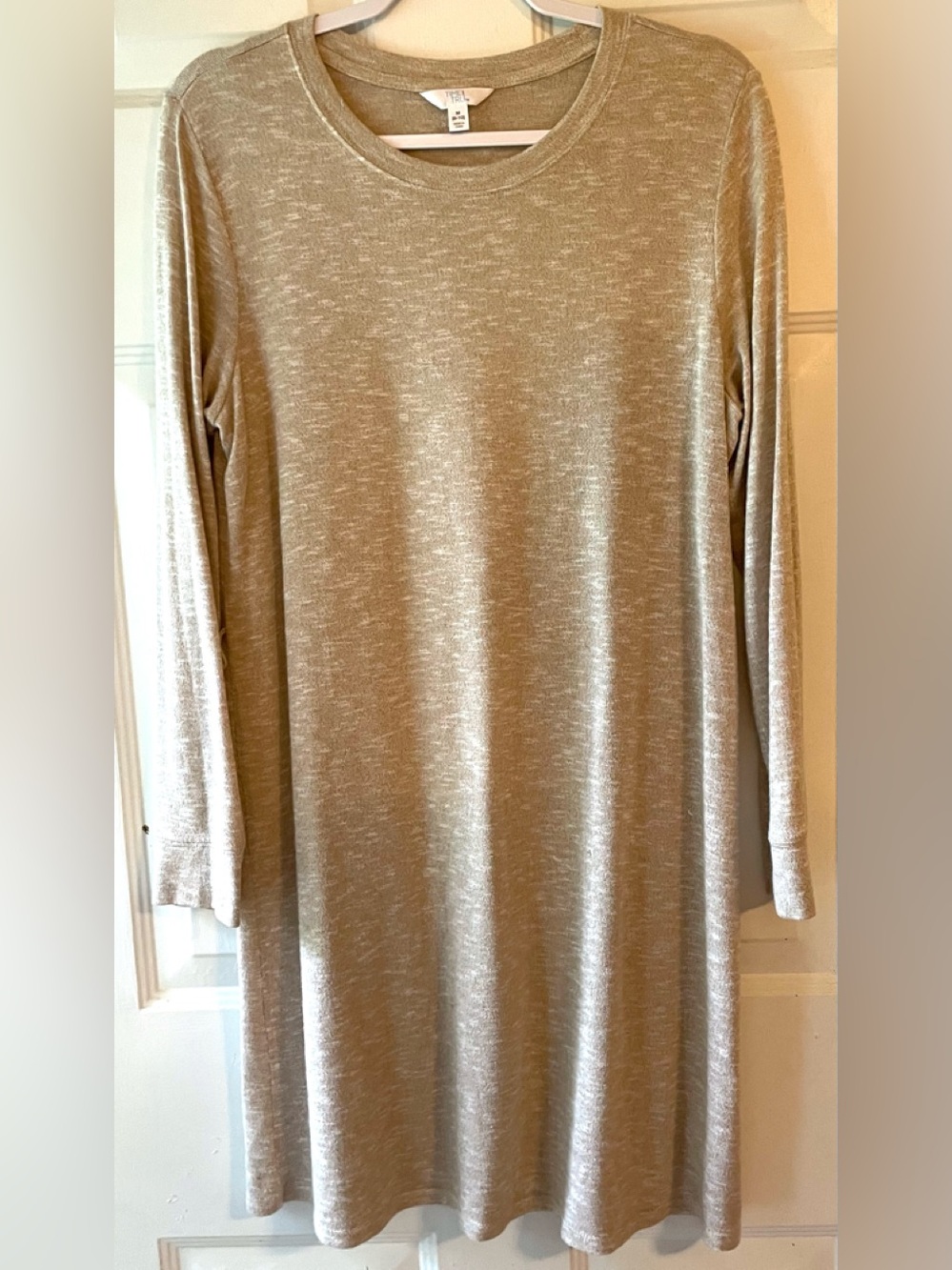 Time and Tru Beige White Heathered Knit Knee Length Sweater Dress Medium 8 - 10